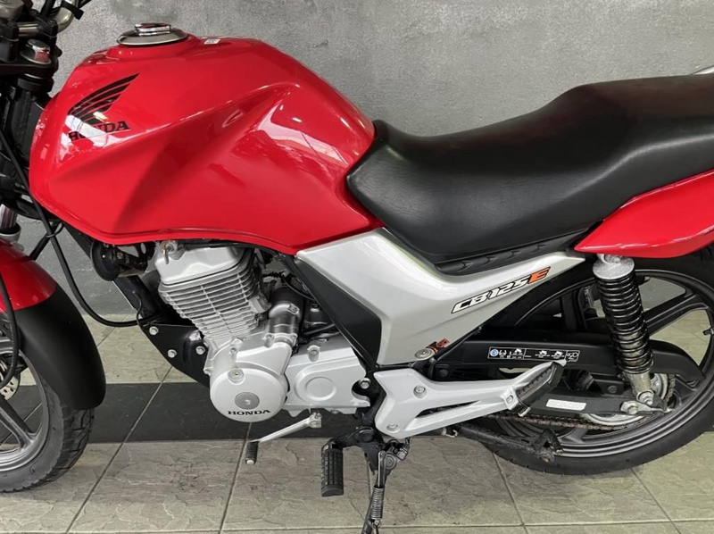 2013 Honda CB125E