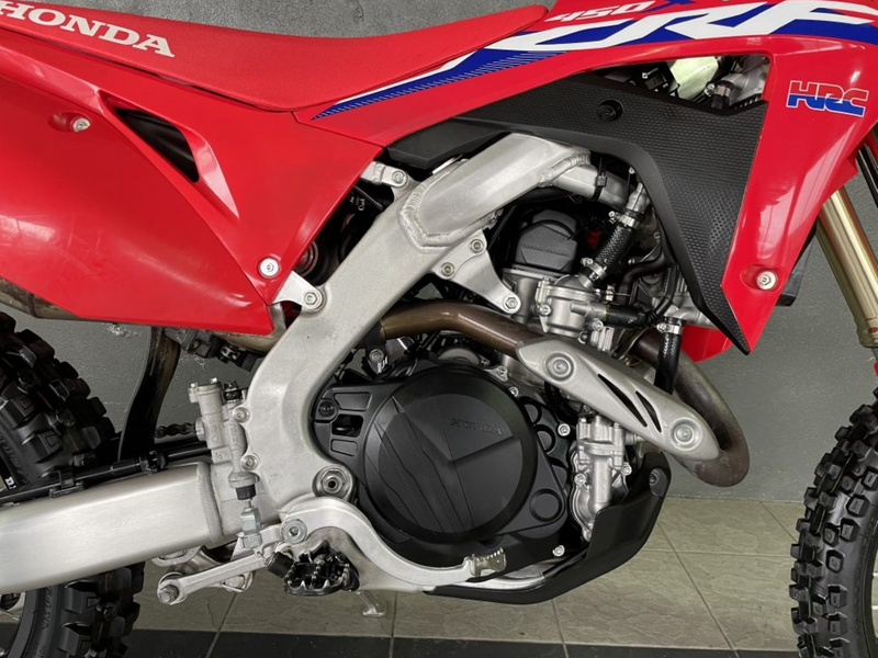 2022 Honda CRF450XN: Stock