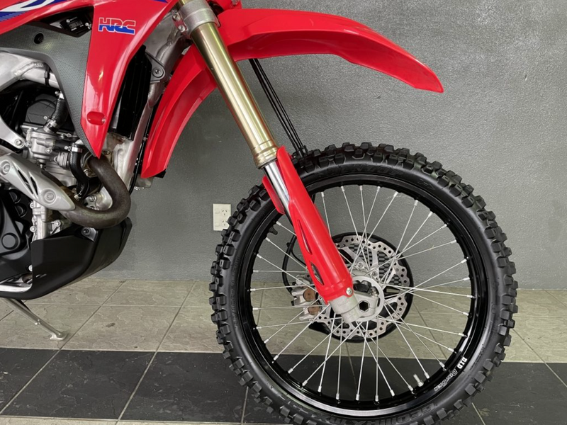 2022 Honda CRF450XN: Stock