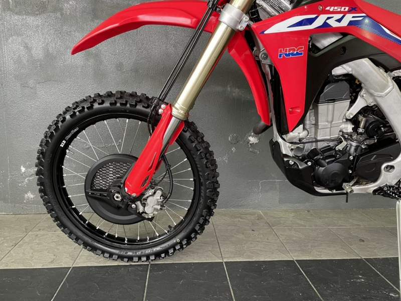 2022 Honda CRF450XN: Stock