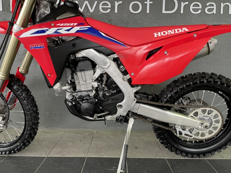 2022 Honda CRF450XN: Stock