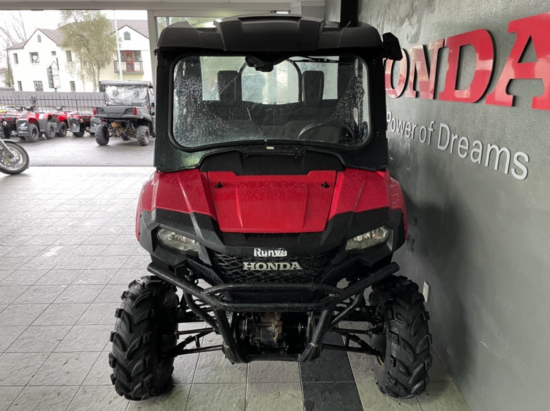 2019 Honda SXS700M2K: Stock