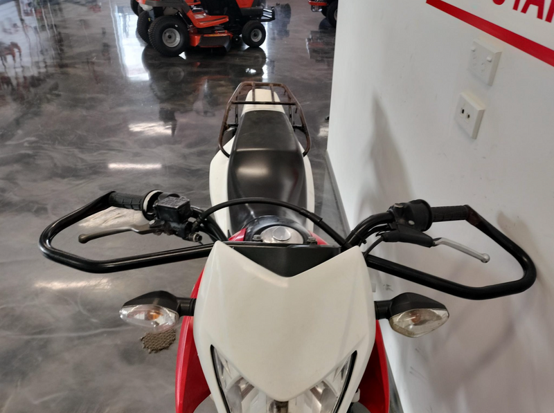 2018 Honda XR150LJN : Stock