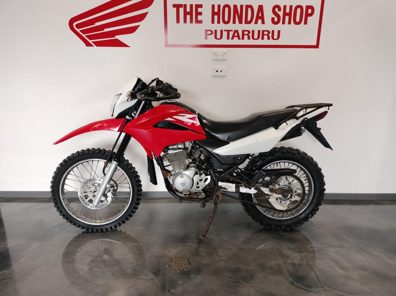 2018 Honda XR150LJN : Stock