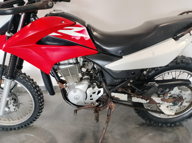 2018 Honda XR150LJN : Stock