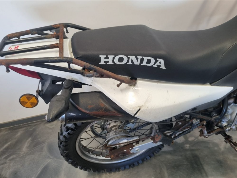 2014 Honda XR150LEN : Stock