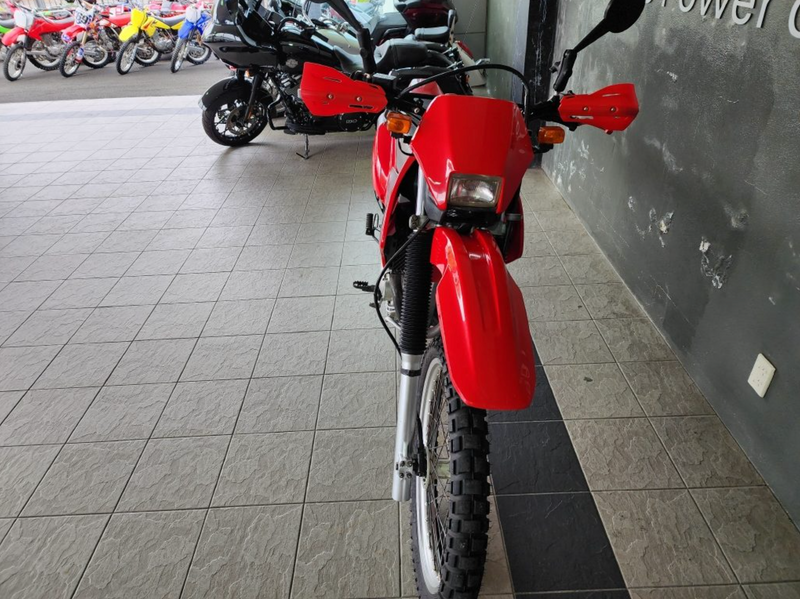 2004 Honda XR250 Tornado : Stock