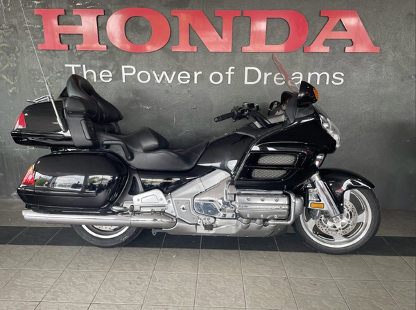 2002 Honda GL1800 Goldwing : Stock #42037