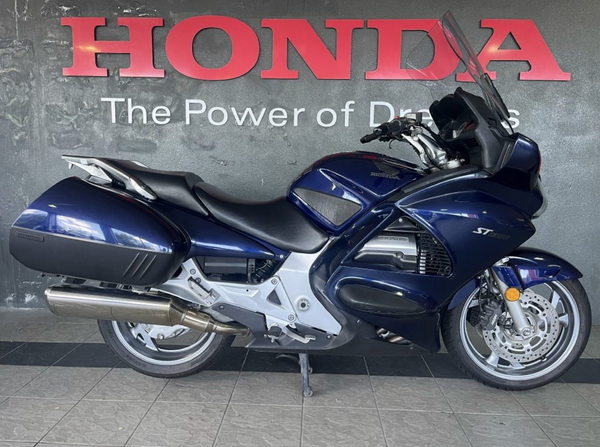 2005 Honda ST1300 : Stock #42077