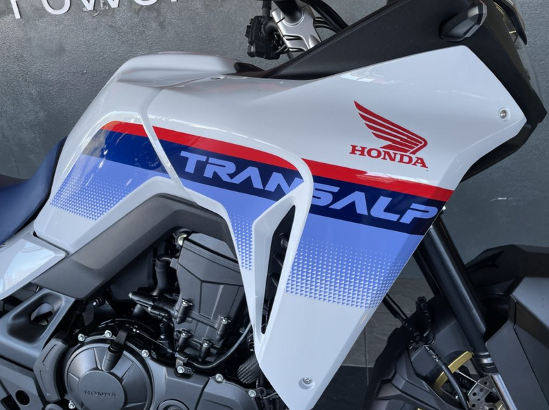 2023 Honda XL750P2UP DEMO : Stock